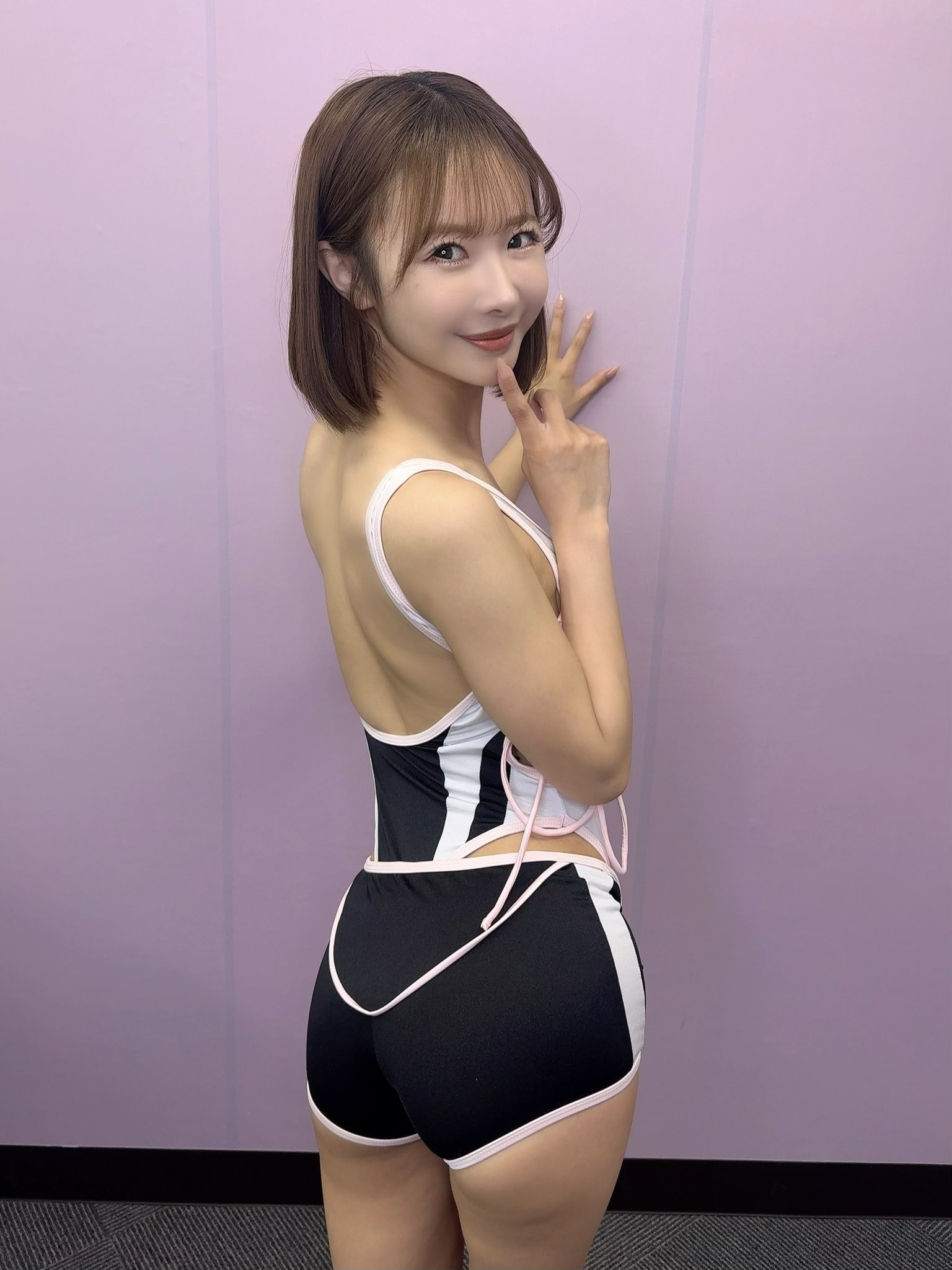 01.jpg